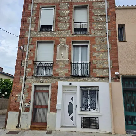 Loveroom66 Studio Romantique Avec Jacuzzi Balneo 2 Places Perpignan